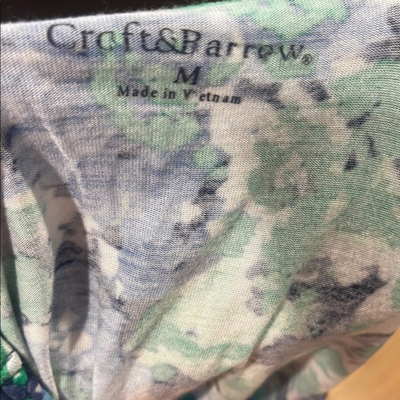 Croft & Barrow Floral Sleeveless Top - Blue and Green Size M - Picture 8 of 11